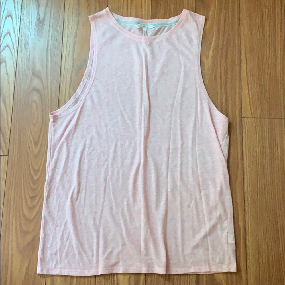Victoria’s Secret tank